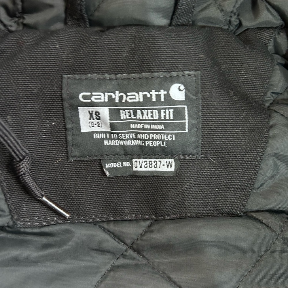 Carhartt black hooded vest